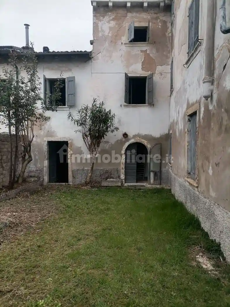 Villa in vendita a Tregnago