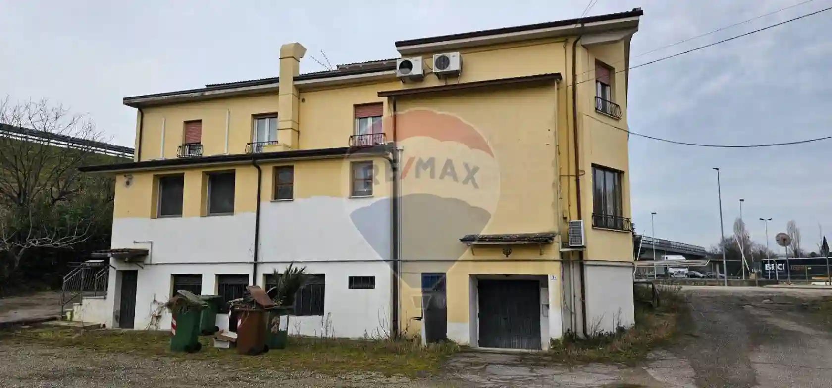 Palazzo - Edificio - foto 2