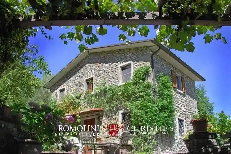 Rustico - Casale in vendita a Caprese Michelangelo