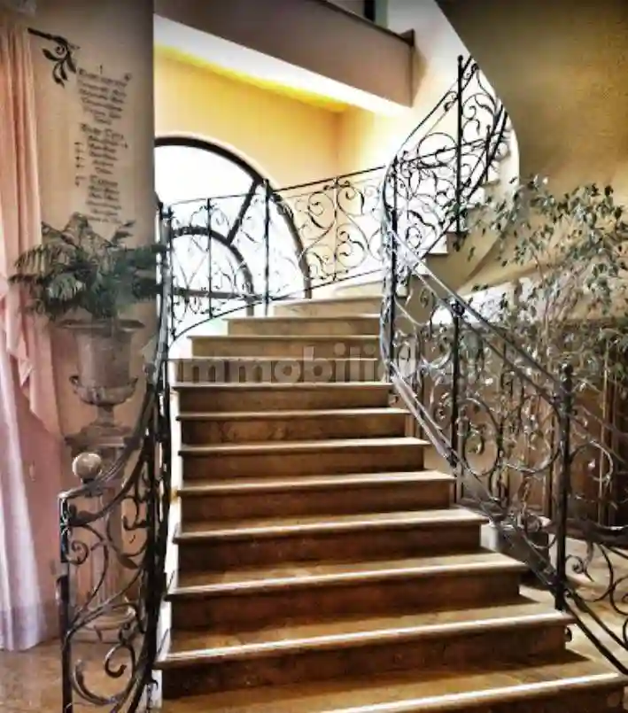 Palazzo - Edificio - foto 2