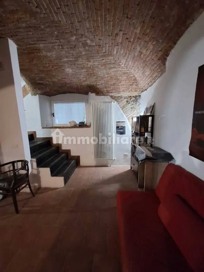 Loft in affitto a Sarzana
