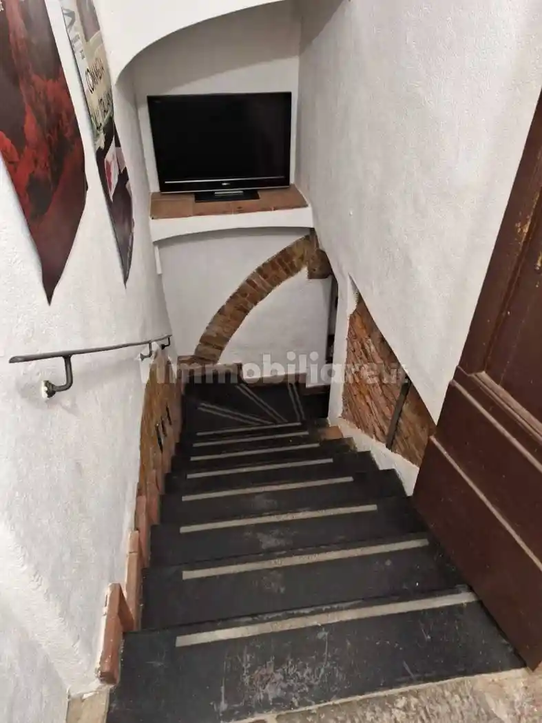 Loft via Sobborgo Spina 16, Centro, Sarzana - foto 4