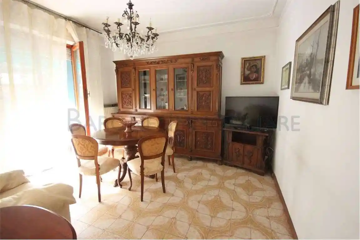 Appartamento in vendita a Massa