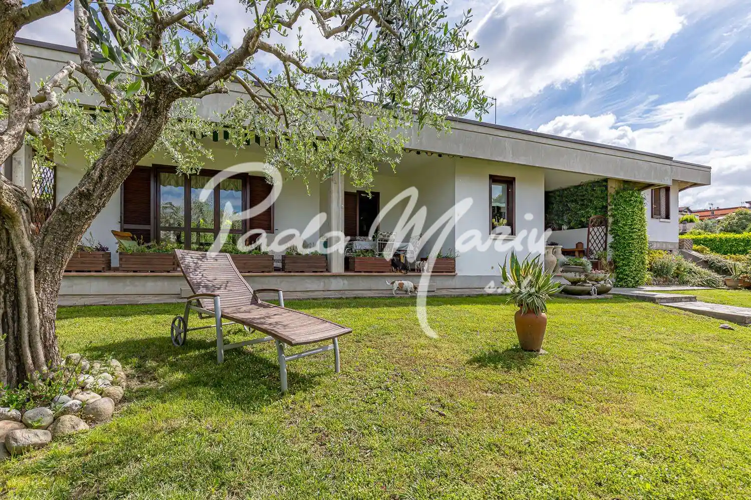 Villa in vendita a Lipomo