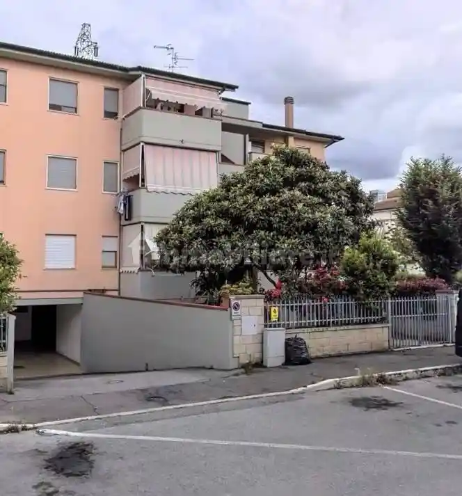 Appartamento in vendita a Follonica