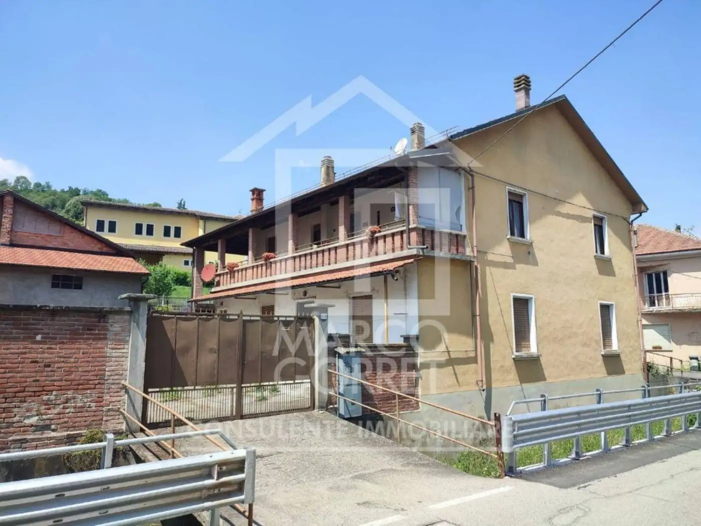 Villa in vendita a Monteu da Po