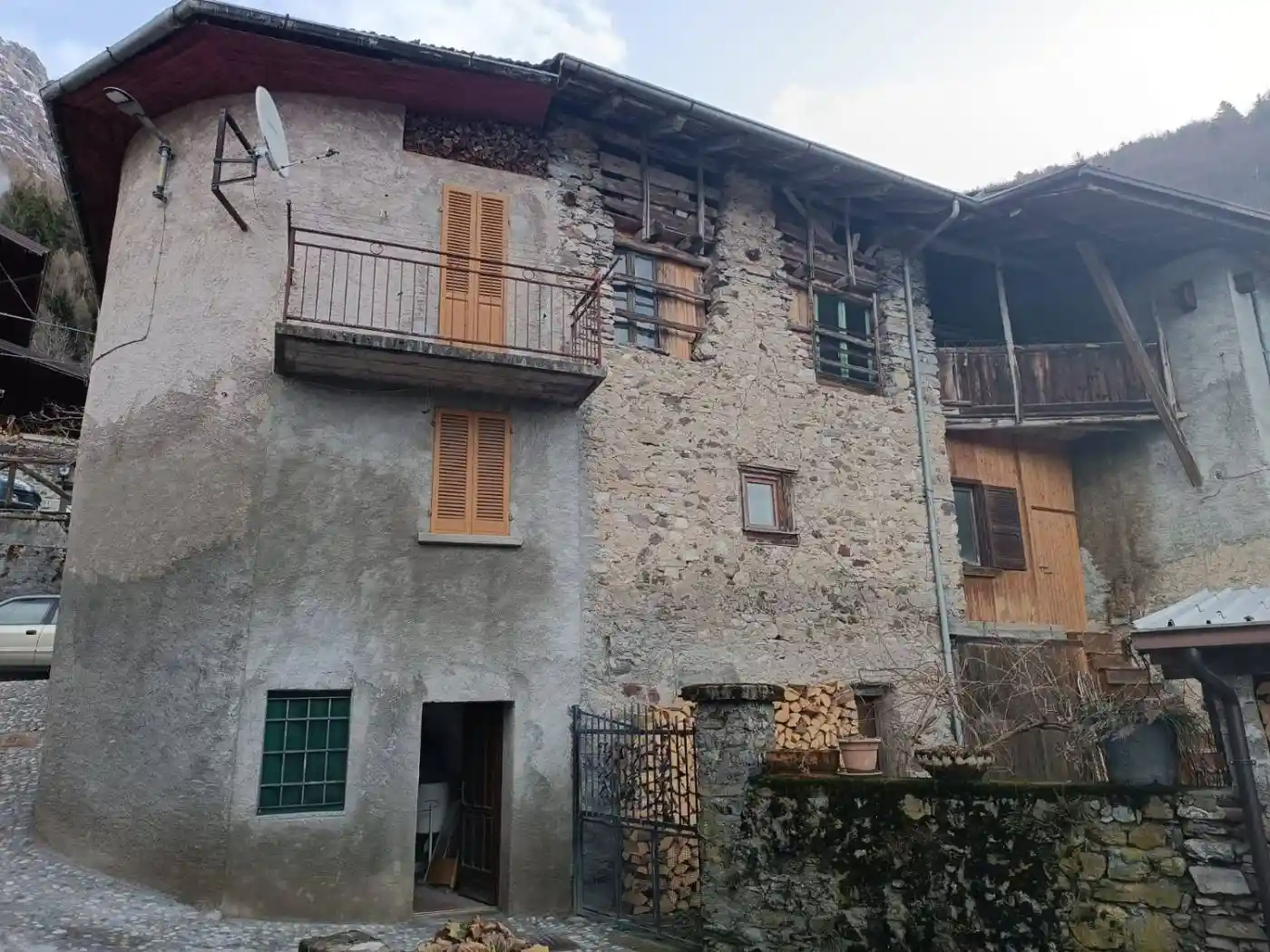 Casa indipendente in vendita a Lozio