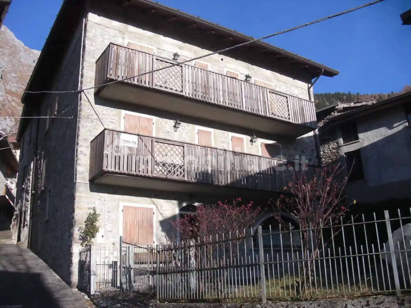 Villa in vendita a Lozio