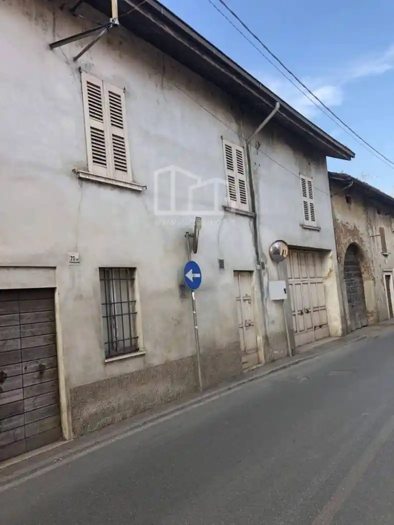 Villa in vendita a Verolavecchia