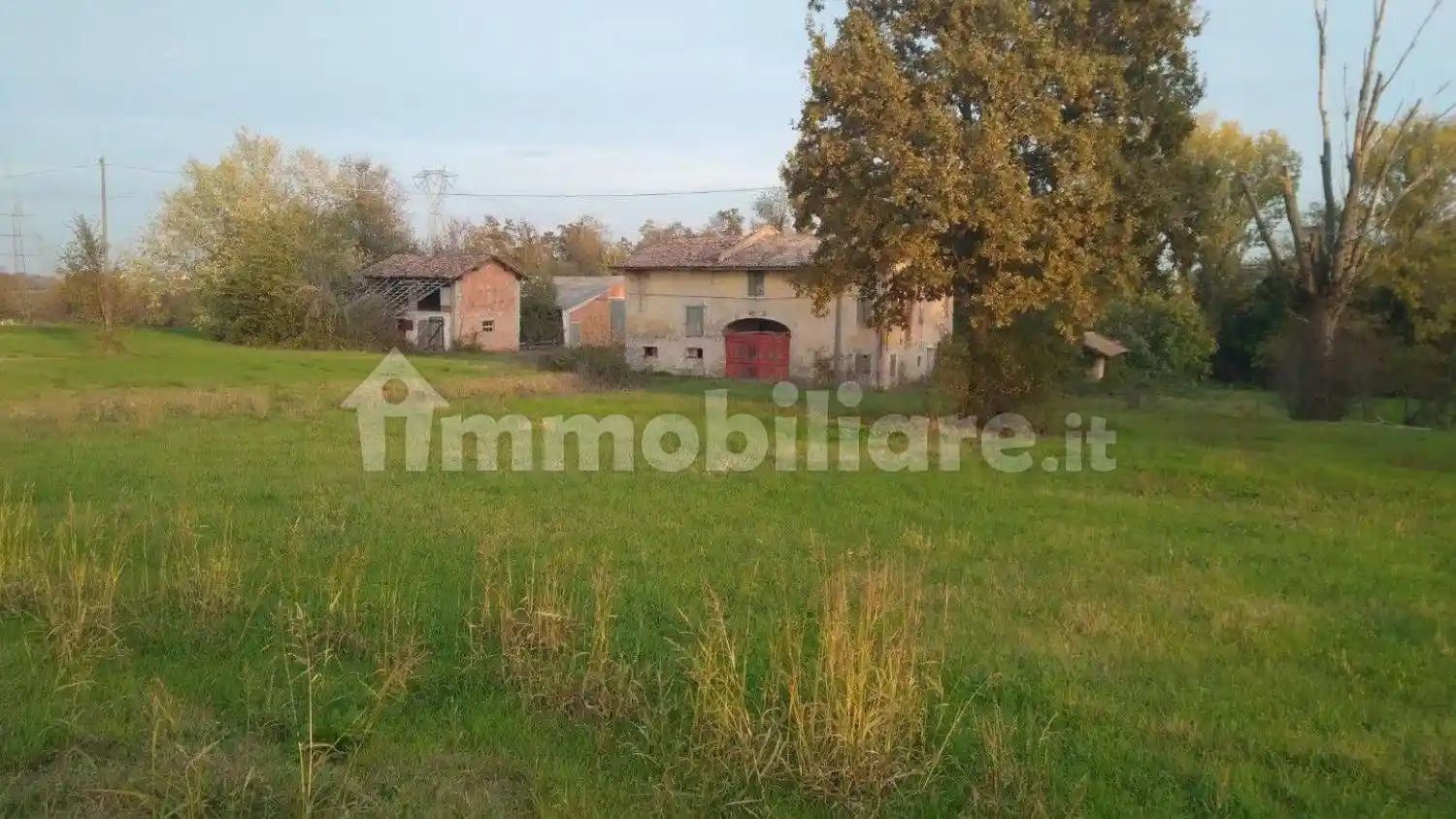 Rustico - Casale in vendita a Reggio Emilia