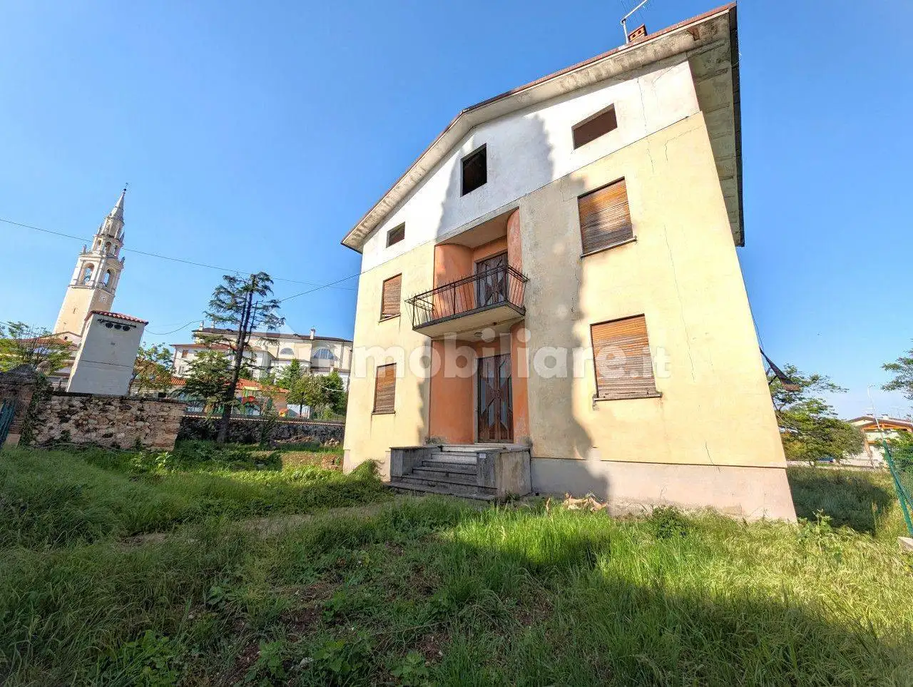 Villa in vendita a Colceresa