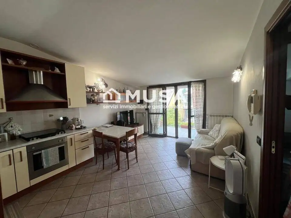 Appartamento in affitto a Busnago