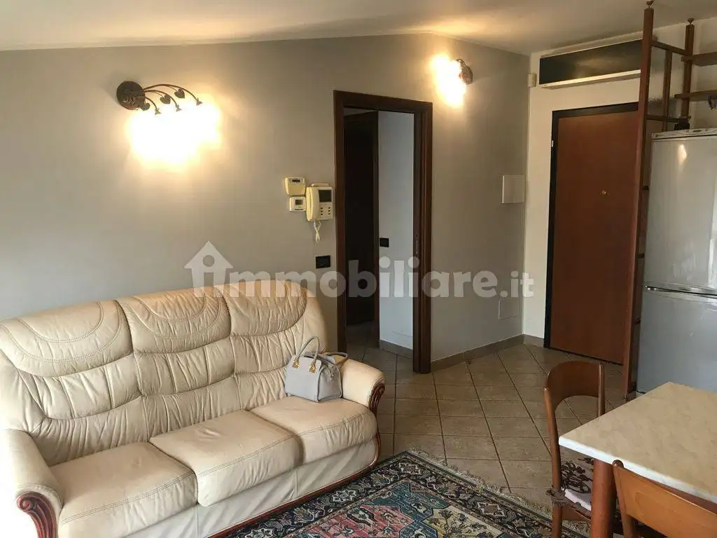 Bilocale via San Francesco d'Assisi 28, Busnago - foto 4