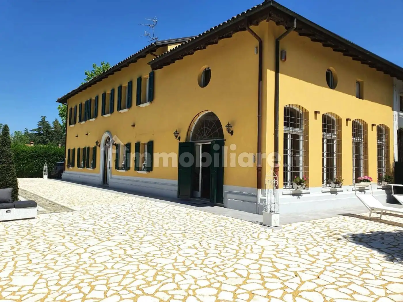 Villa in vendita a San Lazzaro di Savena