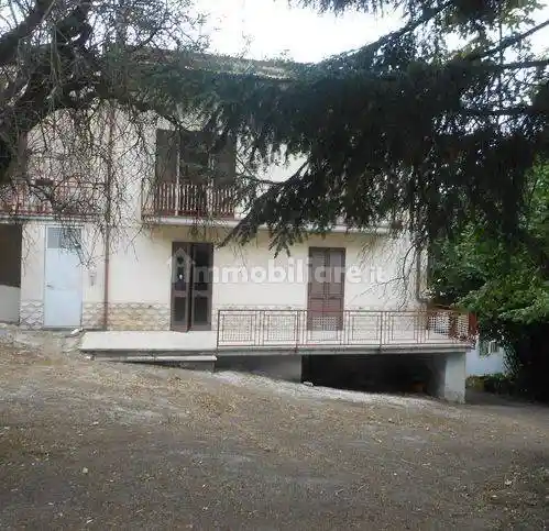 Villa in vendita a Montemiletto