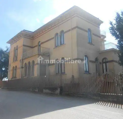 Villa in vendita a Lapio