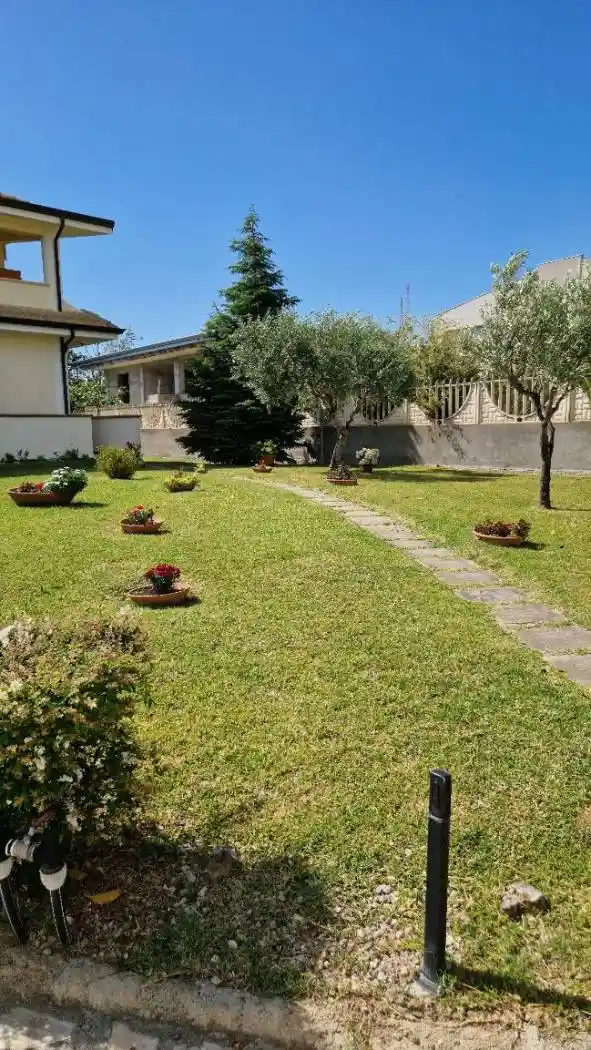 Villa unifamiliare via Aldo Moro 11, Centro, Botricello - foto 3