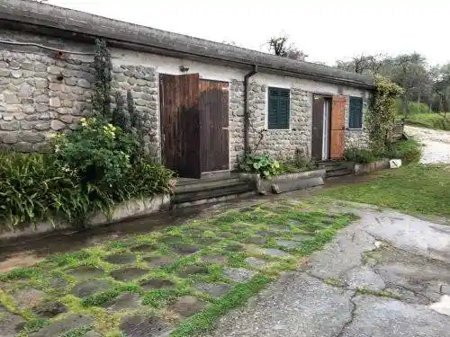 Casa indipendente in vendita a Arcola