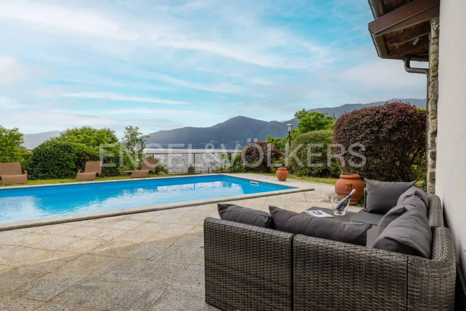 Villa unifamiliare via al Lago 50, Villaggio Belmonte, Brezzo di Bedero - foto 3