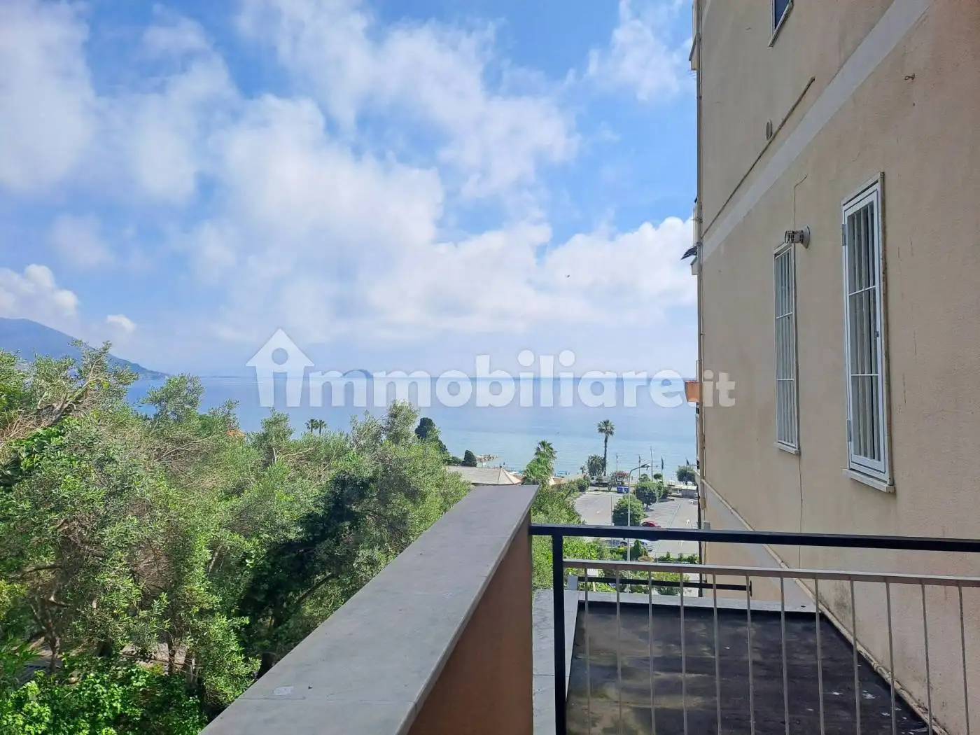 Appartamento in affitto a Laigueglia