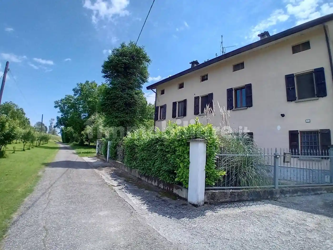 Rustico - Casale in vendita a Brescello