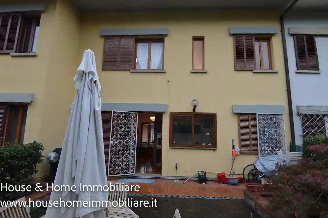 Villetta a schiera - foto 2