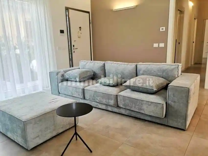 Villa in vendita a Puegnago sul Garda