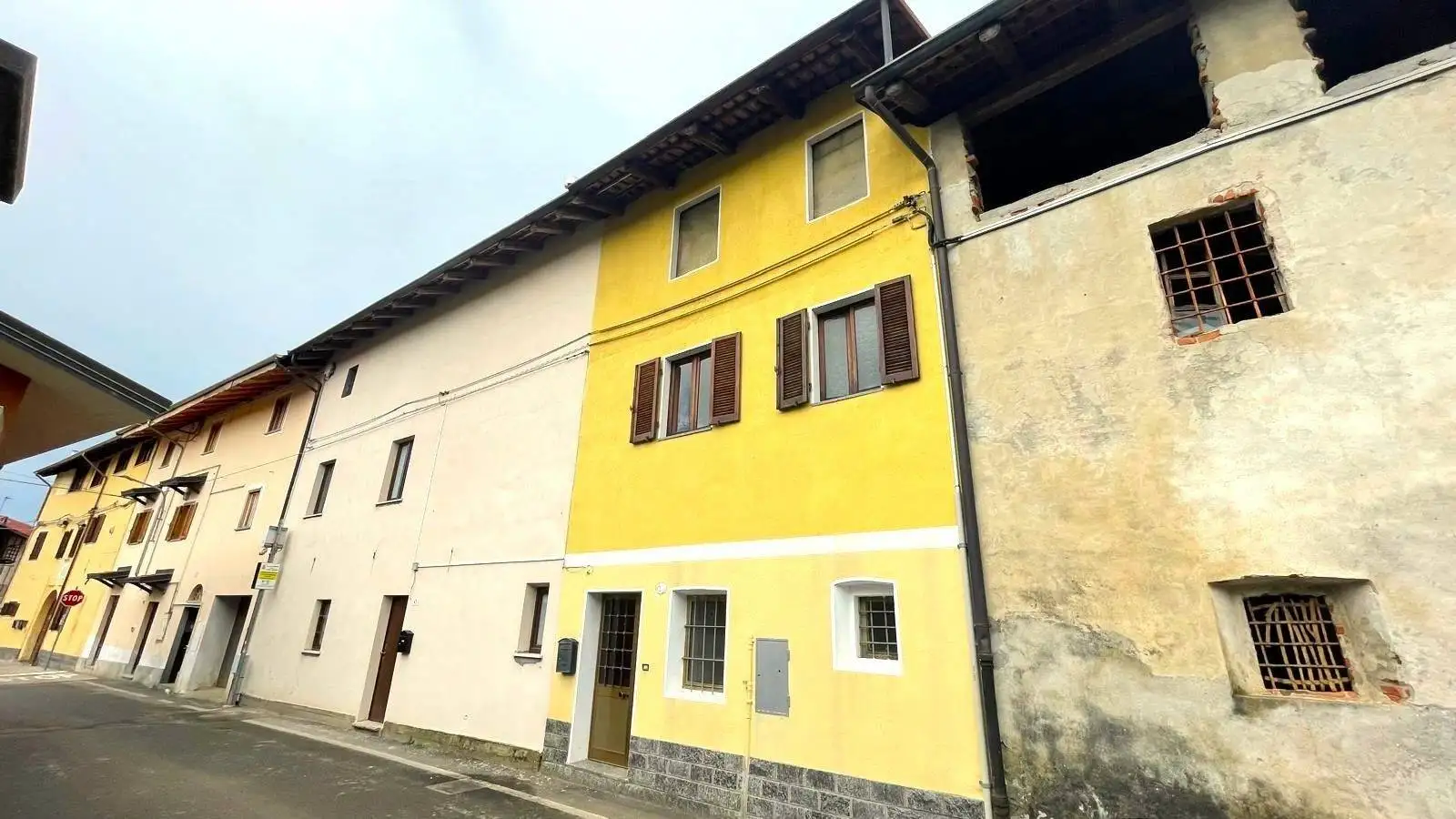 Casa indipendente in vendita a Grosso