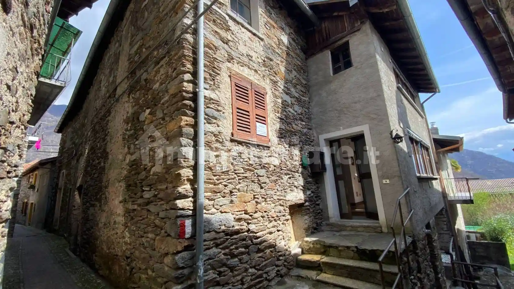 Casa indipendente in vendita a Valle Cannobina