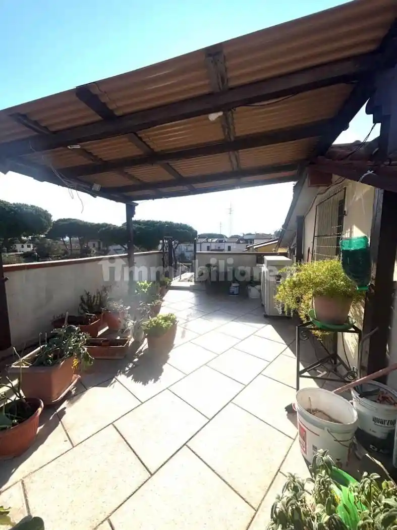 Villa in vendita a Livorno