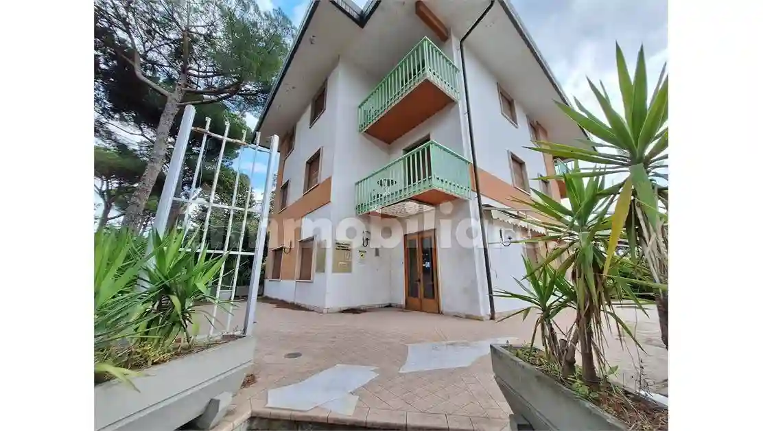 Palazzo - Edificio - foto 2