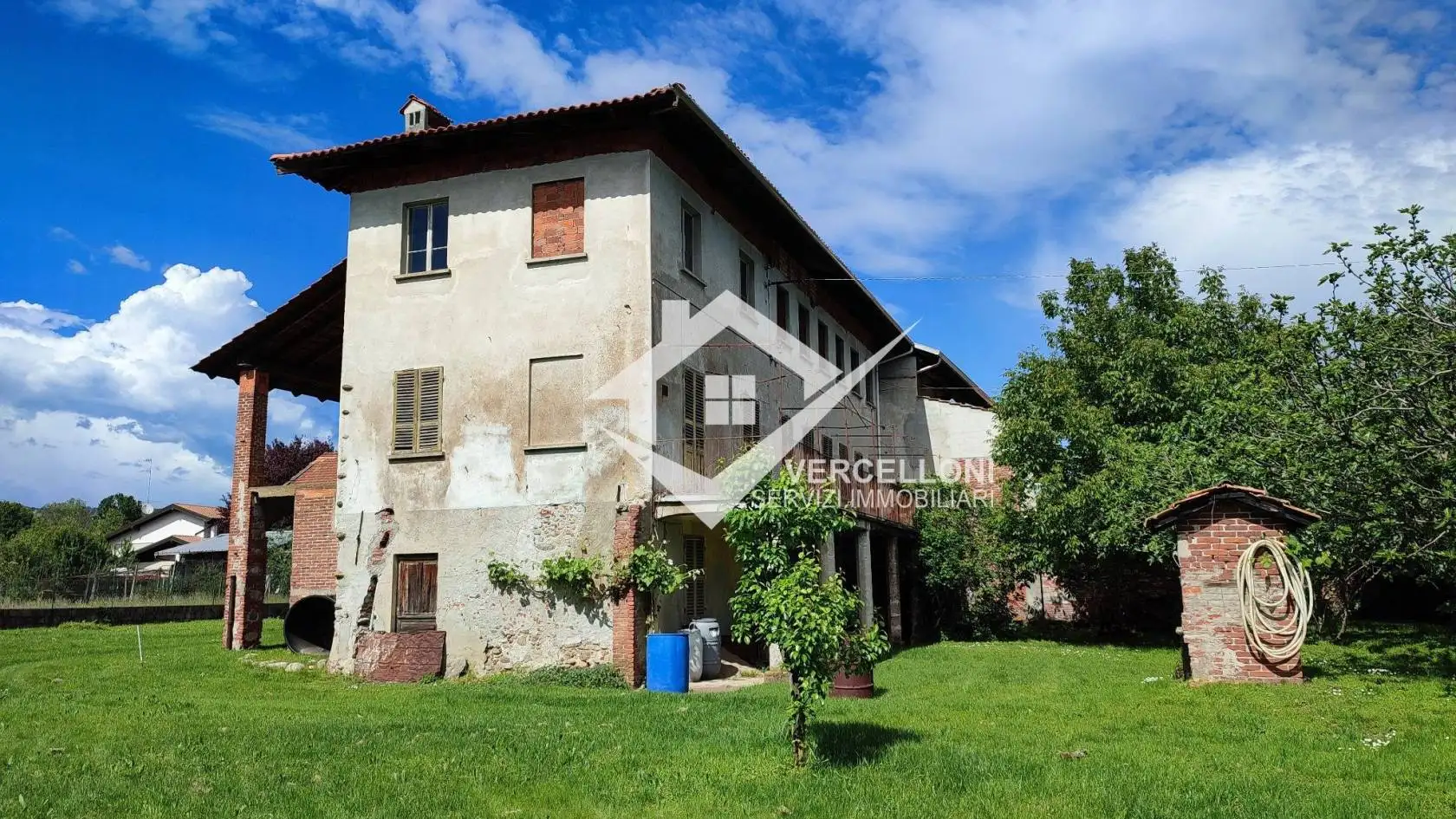 Rustico - Casale in vendita a Prato Sesia