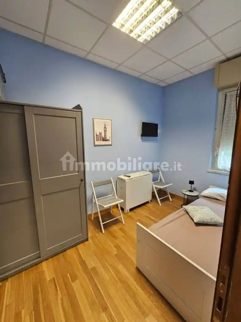 Palazzo - Edificio in Affitto - foto 3