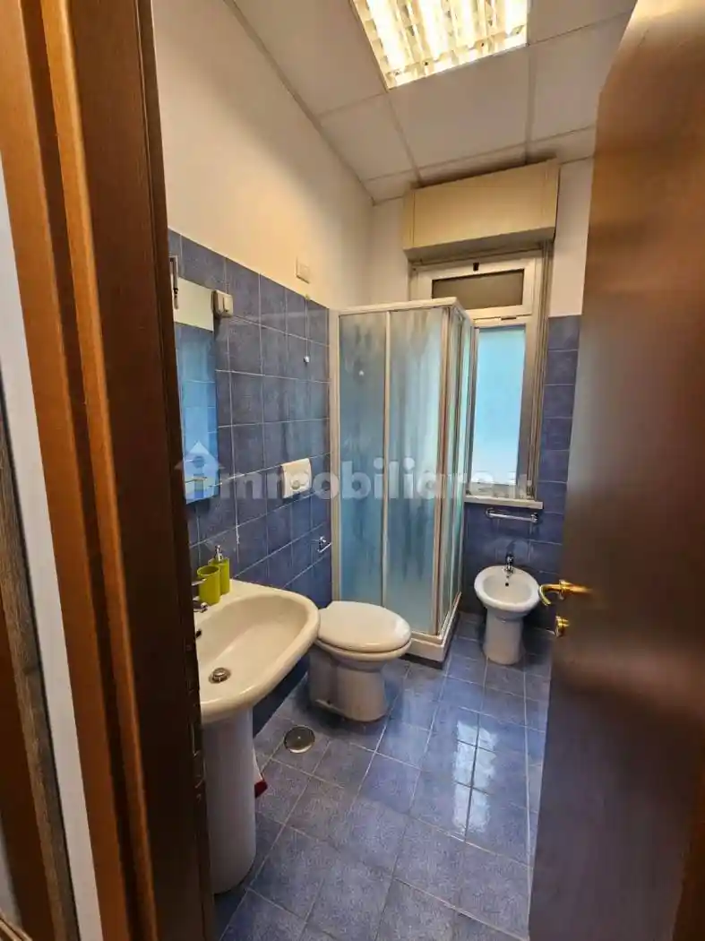 Palazzo - Edificio in Affitto - foto 5