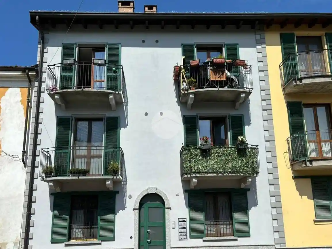 Palazzo - Edificio in vendita a Stradella