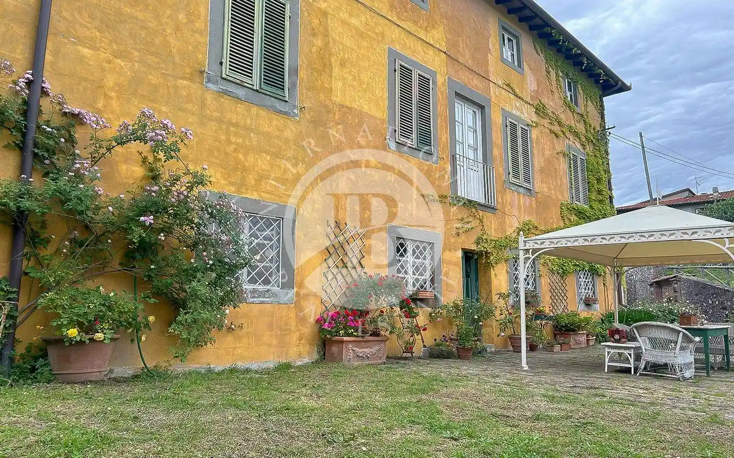 Villa in vendita a Lucca