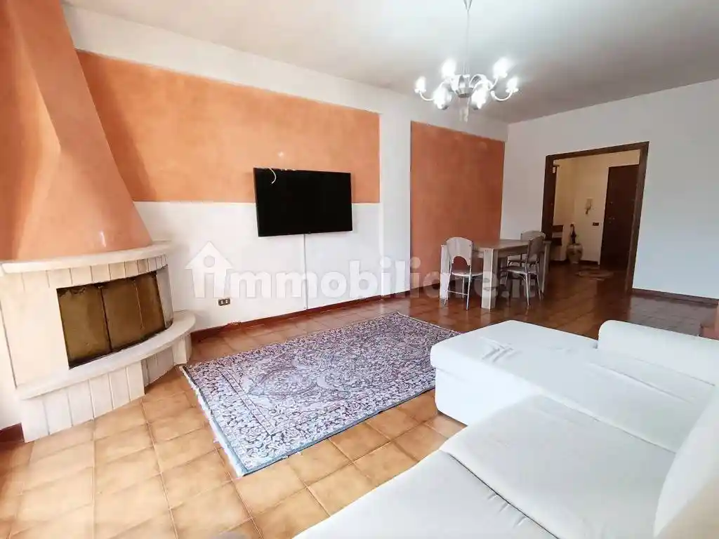 Trilocale via Lago di Nemi, Centro, Avezzano - foto 5