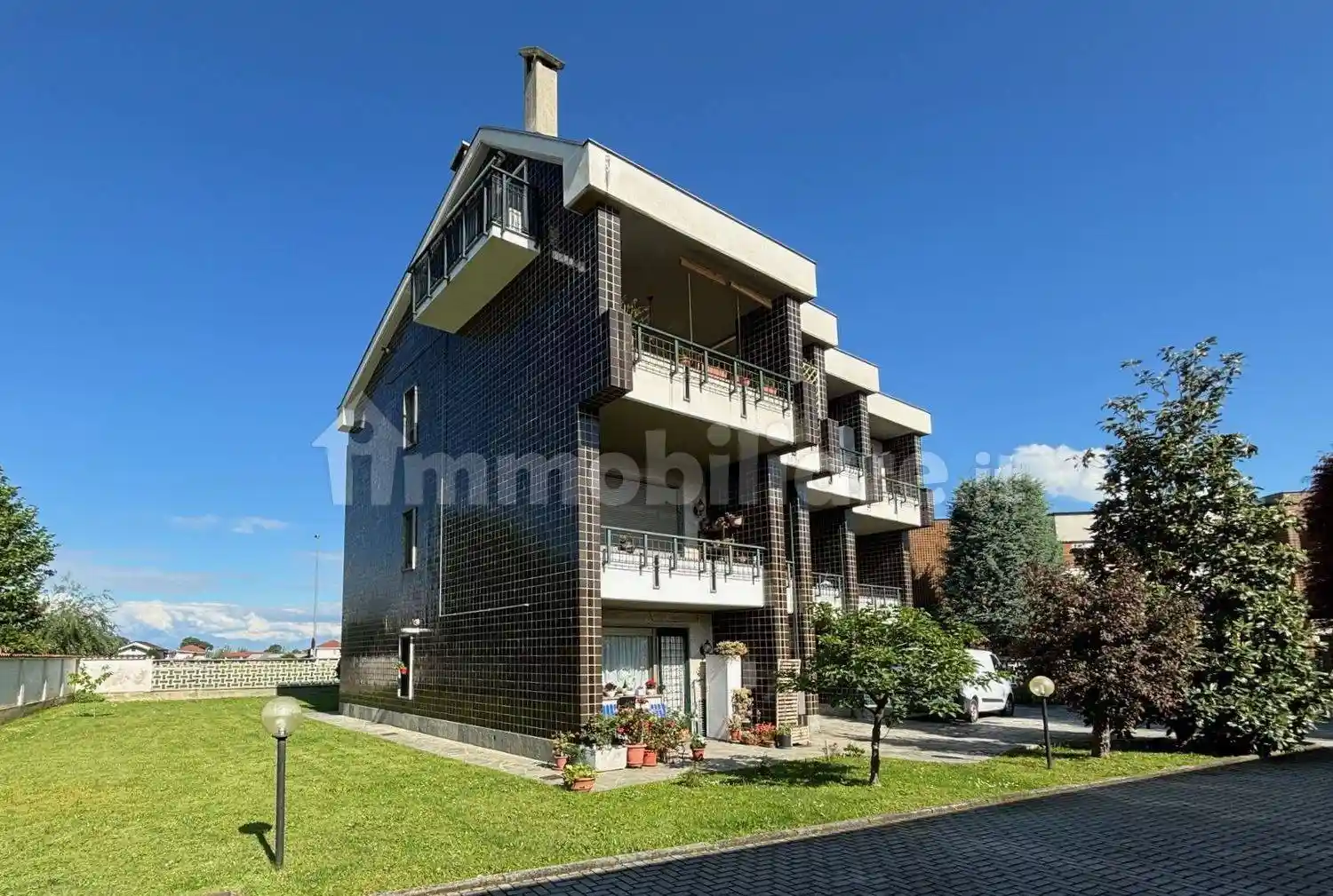 Appartamento in vendita a Santena