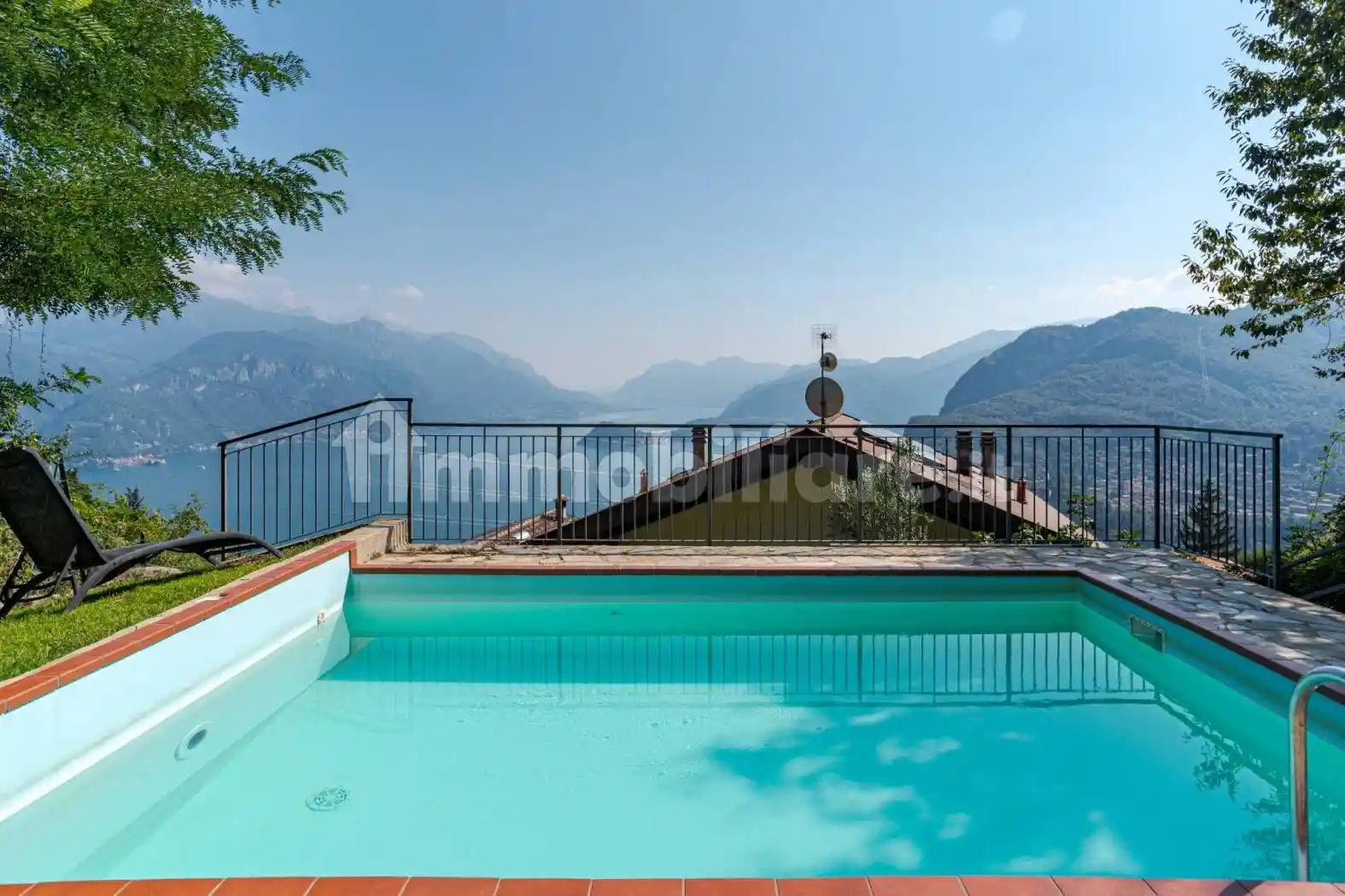 Appartamento in vendita a Plesio