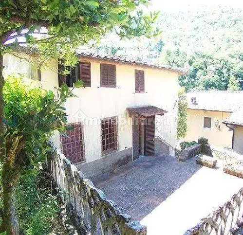 Rustico - Casale in vendita a Fabbriche di Vergemoli