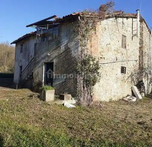 Rustico - Casale in vendita a Barga