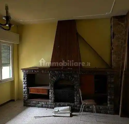 Appartamento in vendita a Barga