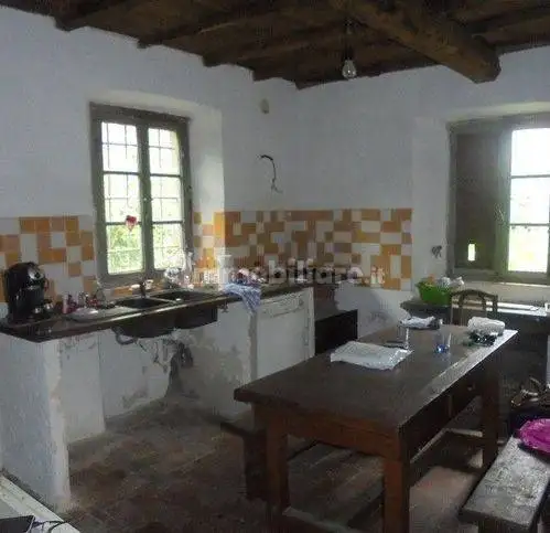 Villa unifamiliare, buono stato, 200 m², Fabbriche Di Vallico, Fabbriche di Vergemoli - foto 2