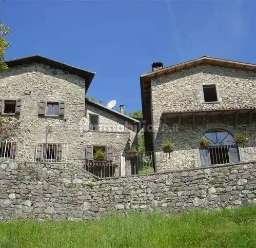 Rustico - Casale in vendita a Molazzana