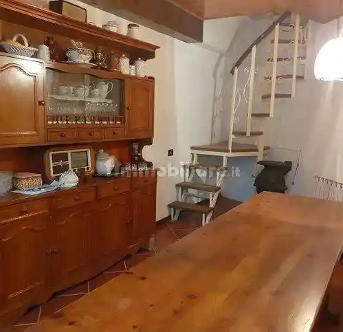 Villa in vendita a Bagni di Lucca