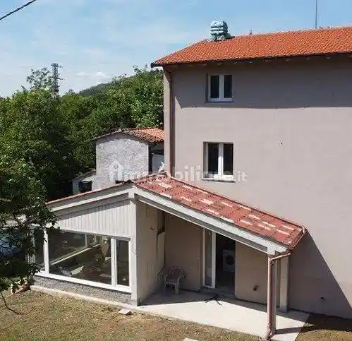 Villetta a schiera in vendita a Bagni di Lucca