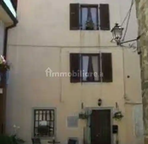 Appartamento in vendita a Barga