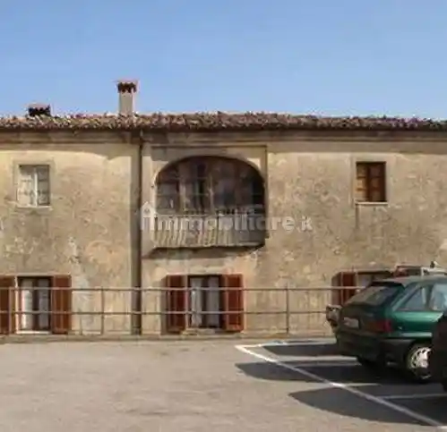 Appartamento in vendita a Molazzana