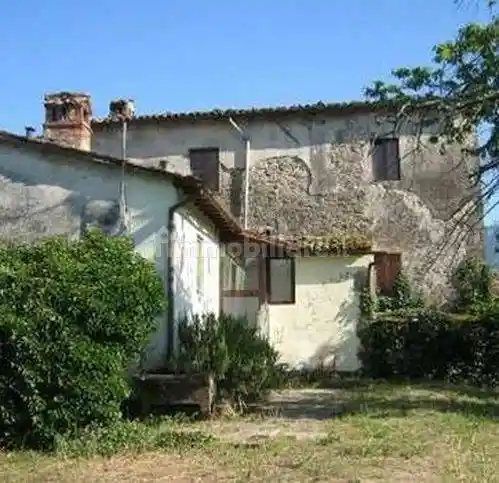 Rustico - Casale in vendita a Barga