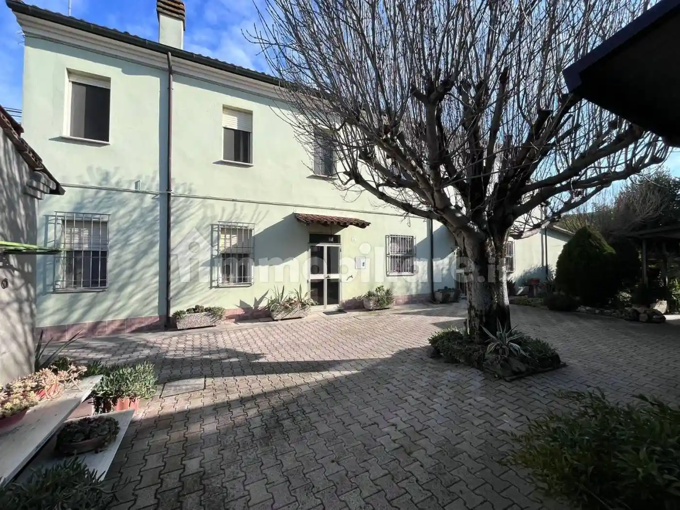 Villa in vendita a Bagnacavallo